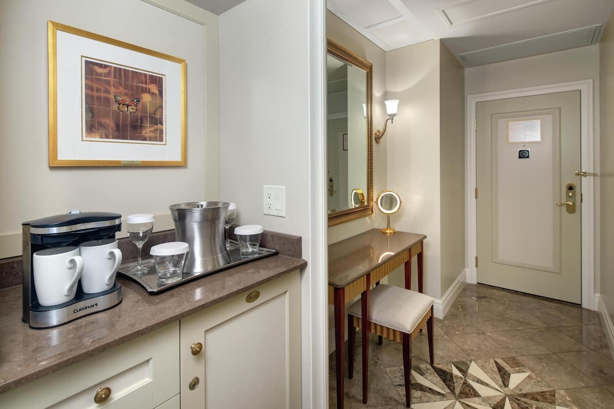 Premium bedding, minibar, in-room safe, desk