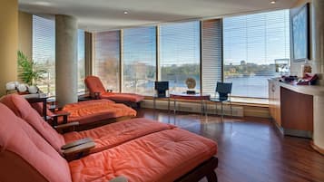 Körperbehandlungen, Warmsteinmassagen, Ganzkörperwickelbehandlung