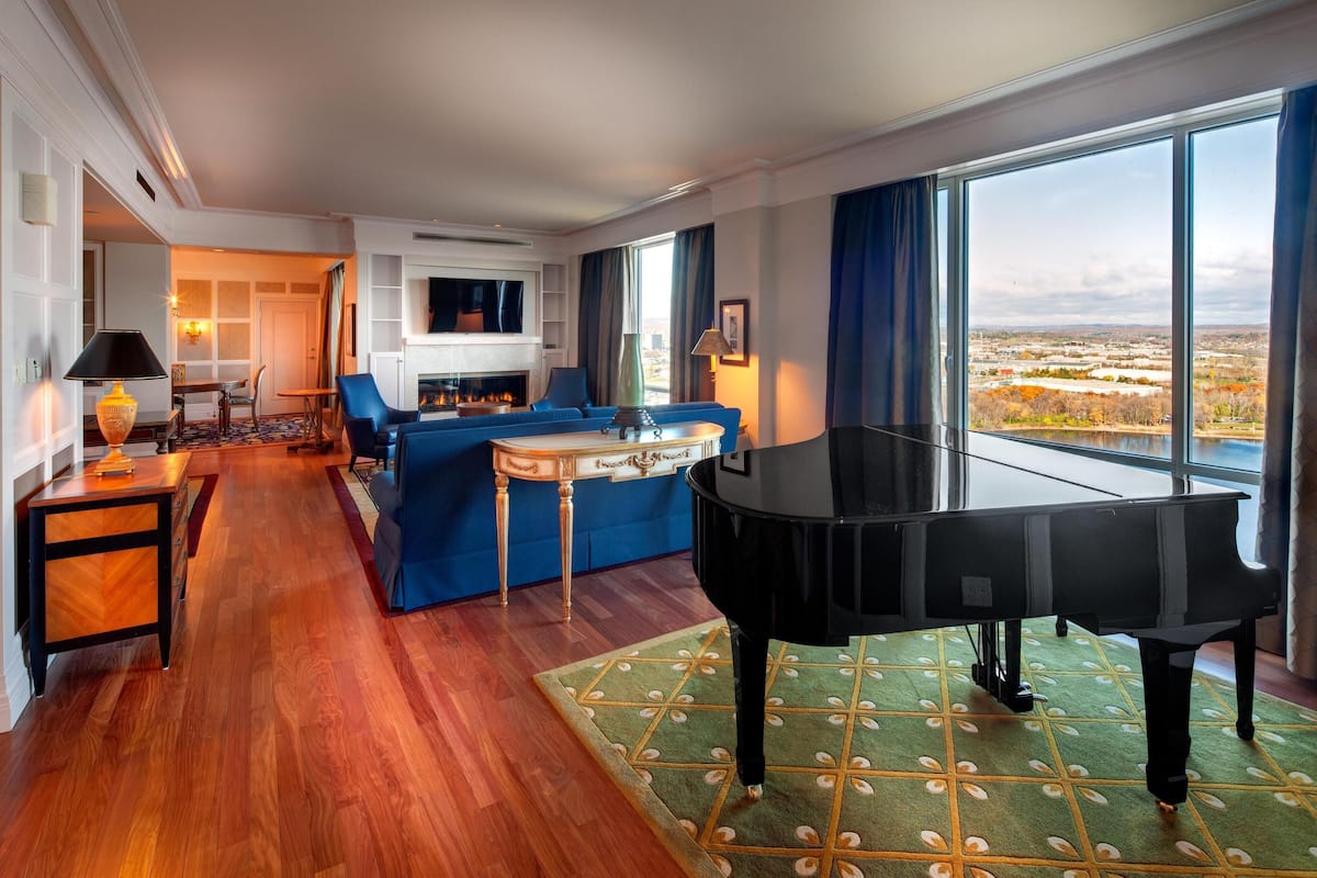 Suite | Hochwertige Bettwaren, Minibar, Zimmersafe, Schreibtisch