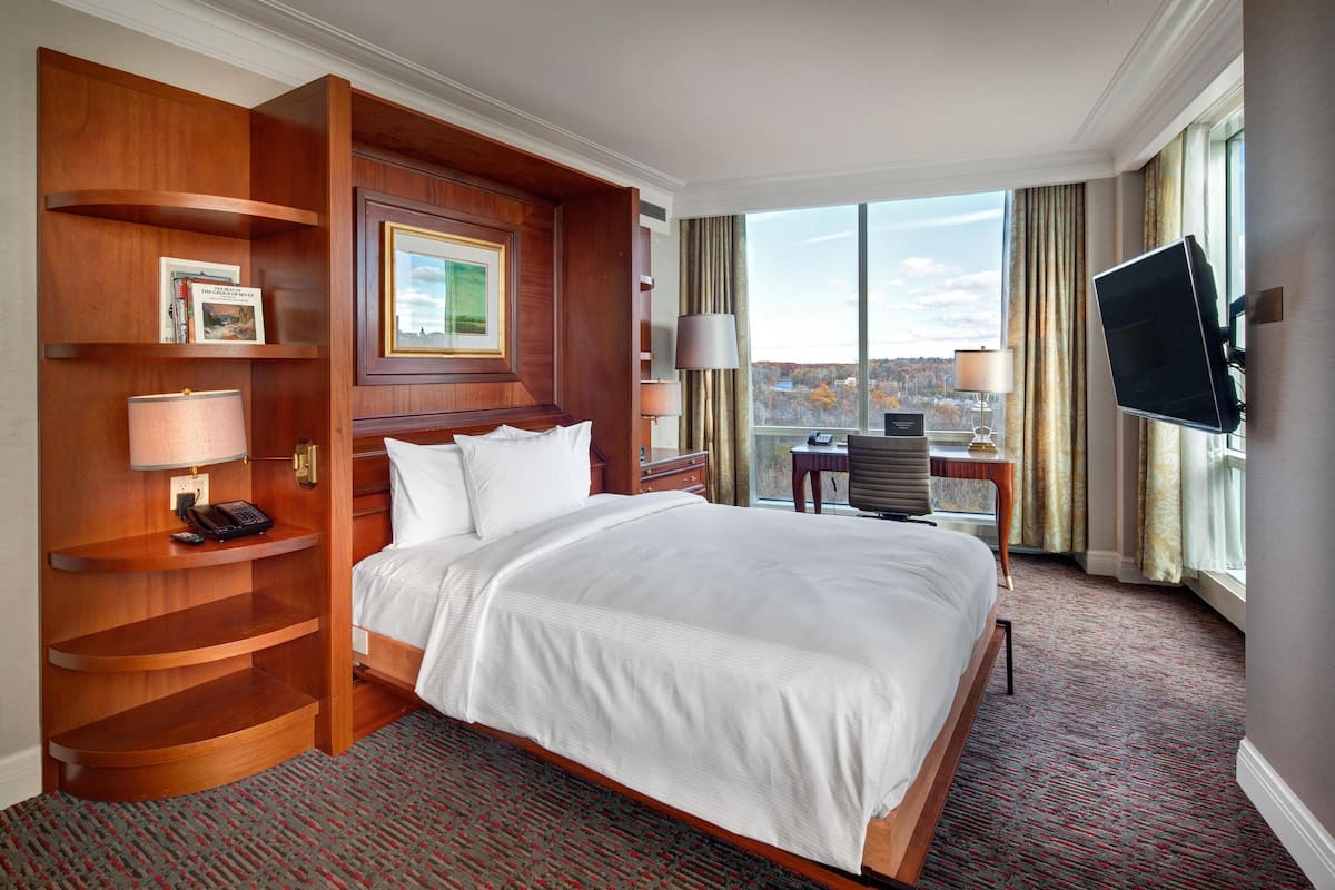 Suite | Hochwertige Bettwaren, Minibar, Zimmersafe, Schreibtisch