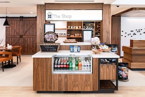 Breakfast and dinner served, American cuisine