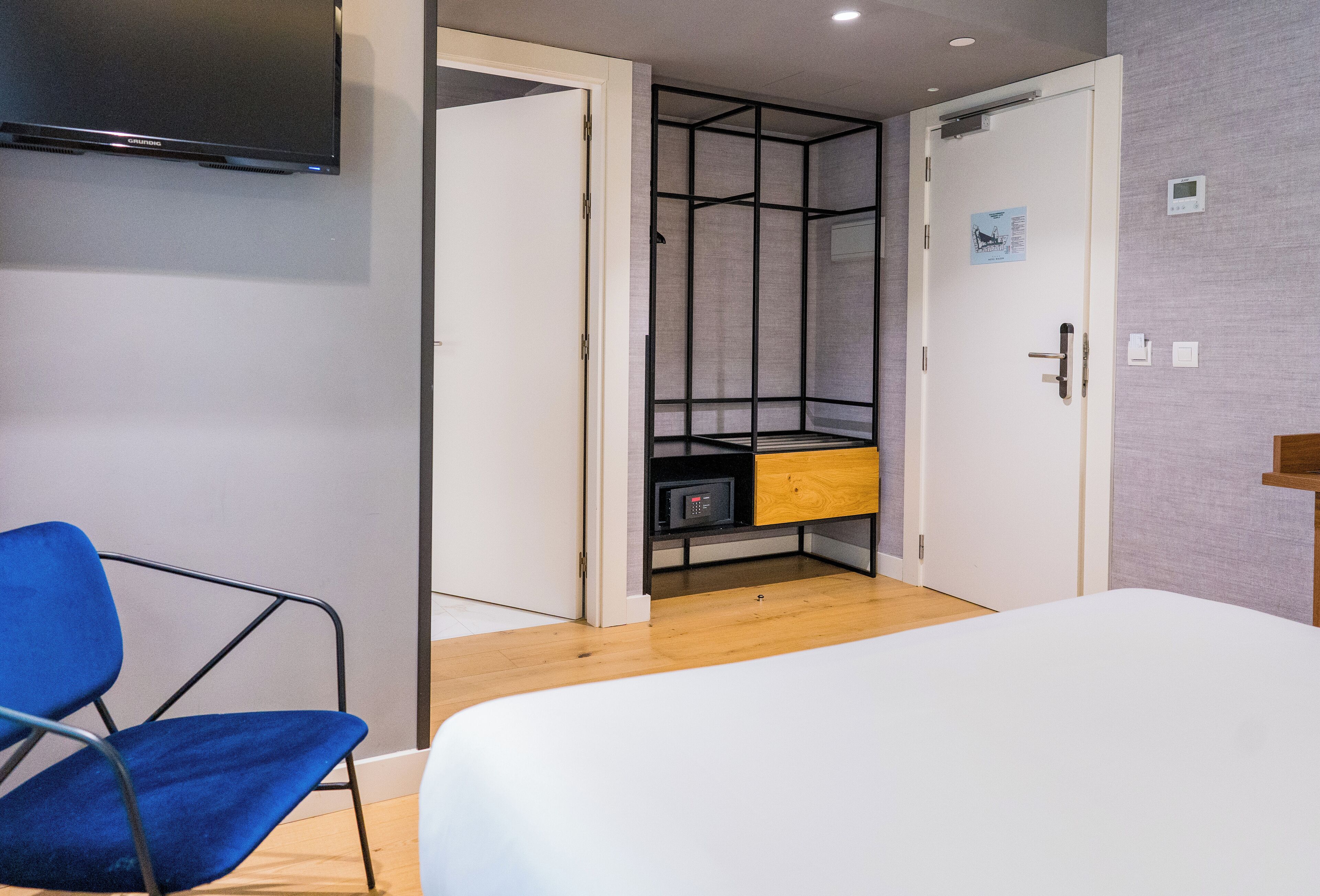 minibar, in-room safe, desk, blackout curtains