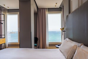 Minibar, in-room safe, desk, blackout drapes