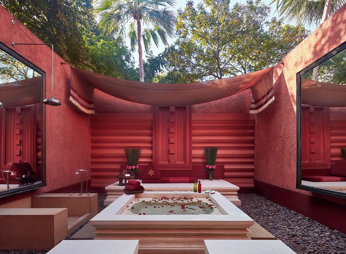 SPA Tub