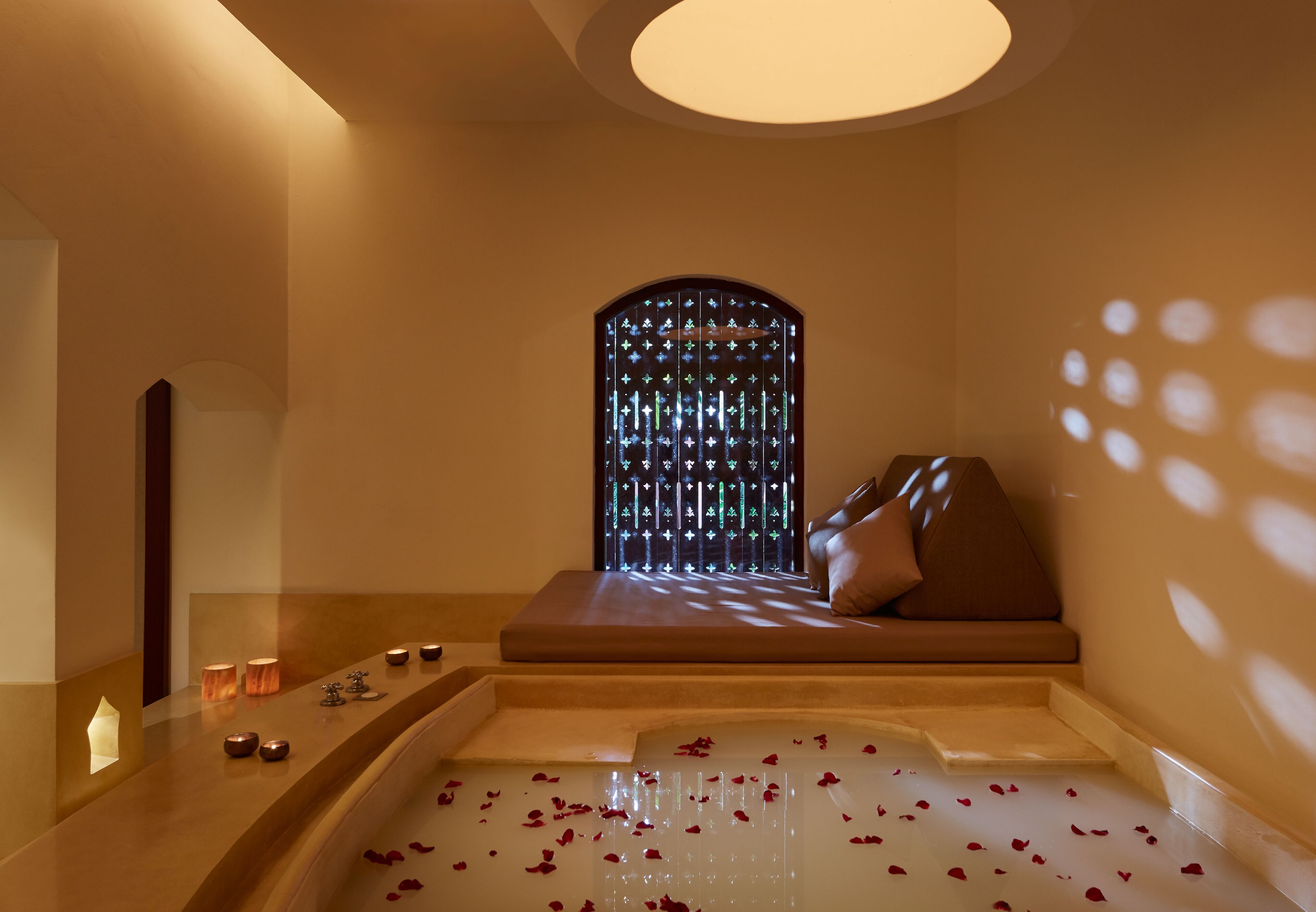 套房 (Barai Pool) | 私人 SPA 浴缸