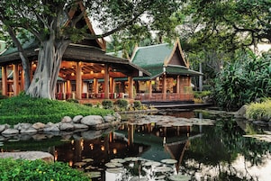 บาร์ (ในที่พัก)