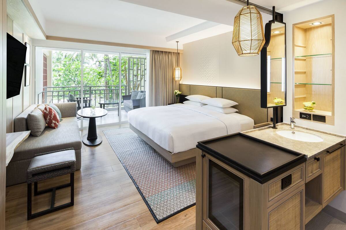 Literie de qualité supérieure, coffres-forts dans les chambres, bureau