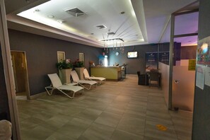 Sauna, steam room, hot stone massages, Swedish massages, Thai massages