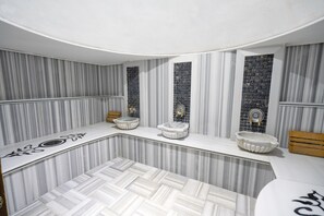 Sauna, steam room, hot stone massages, Swedish massages, Thai massages