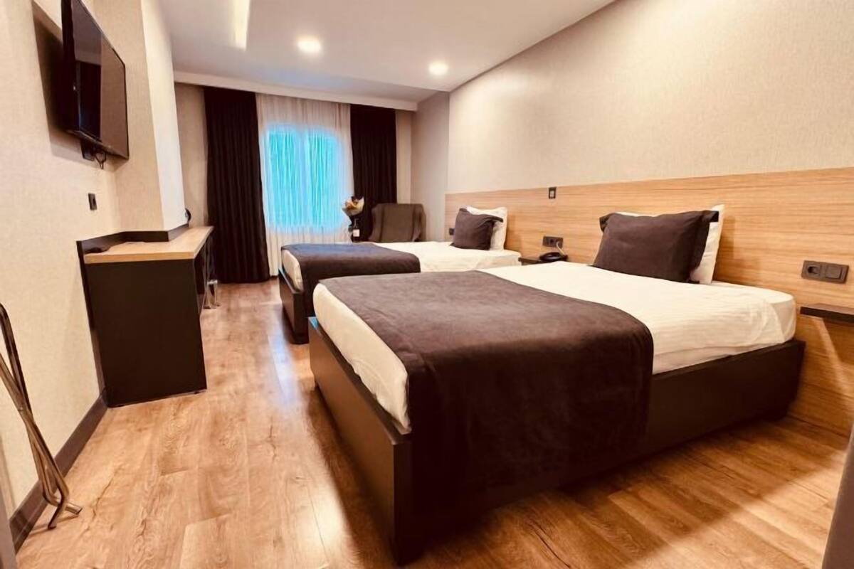 1 bedroom, minibar, in-room safe, desk
