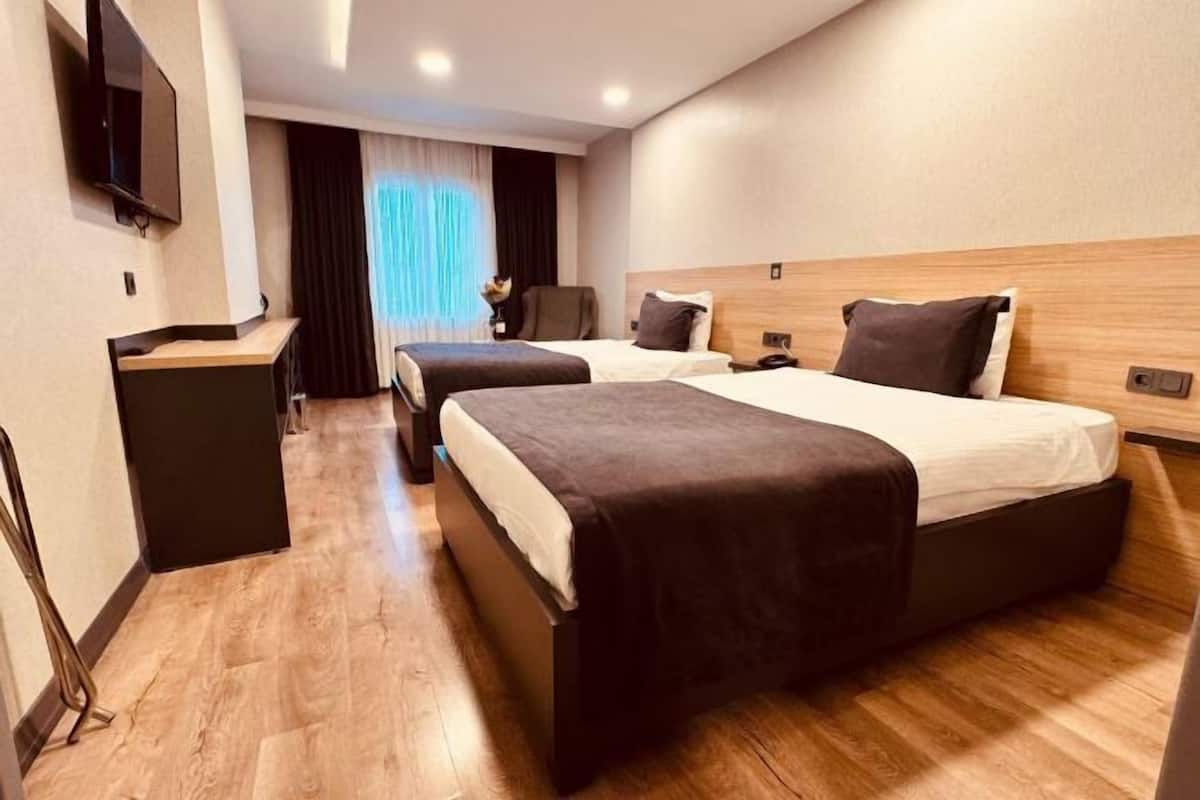 1 habitación, minibar, caja de seguridad en la habitación y escritorio