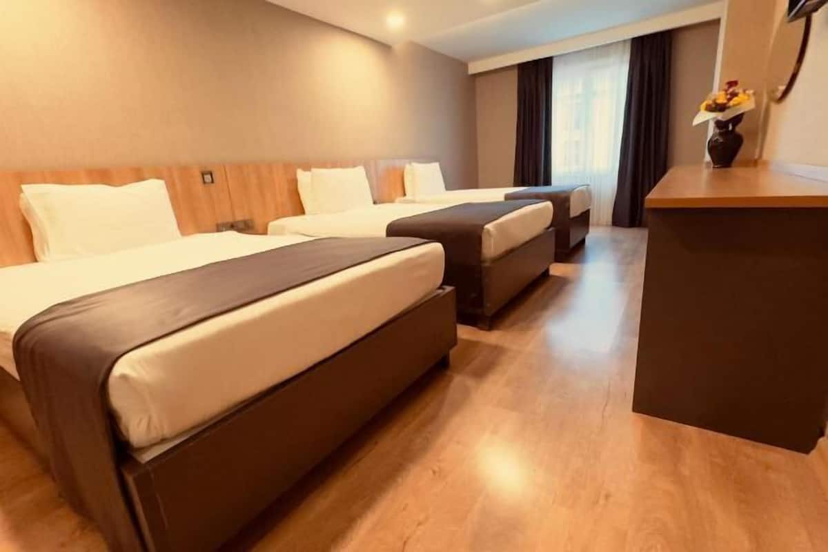 1 habitación, minibar, caja de seguridad en la habitación y escritorio