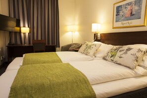 Standard Double or Twin Room, 1 Double Bed | Premium bedding, in-room safe, desk, WiFi