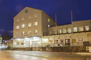 Front of property – evening/night