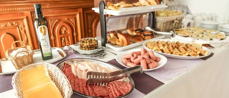 Breakfast buffet