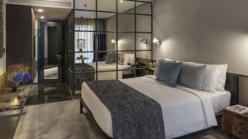 Ropa de cama de alta calidad y minibar