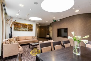 Presidential Suite | Minibar, in-room safe, desk, soundproofing
