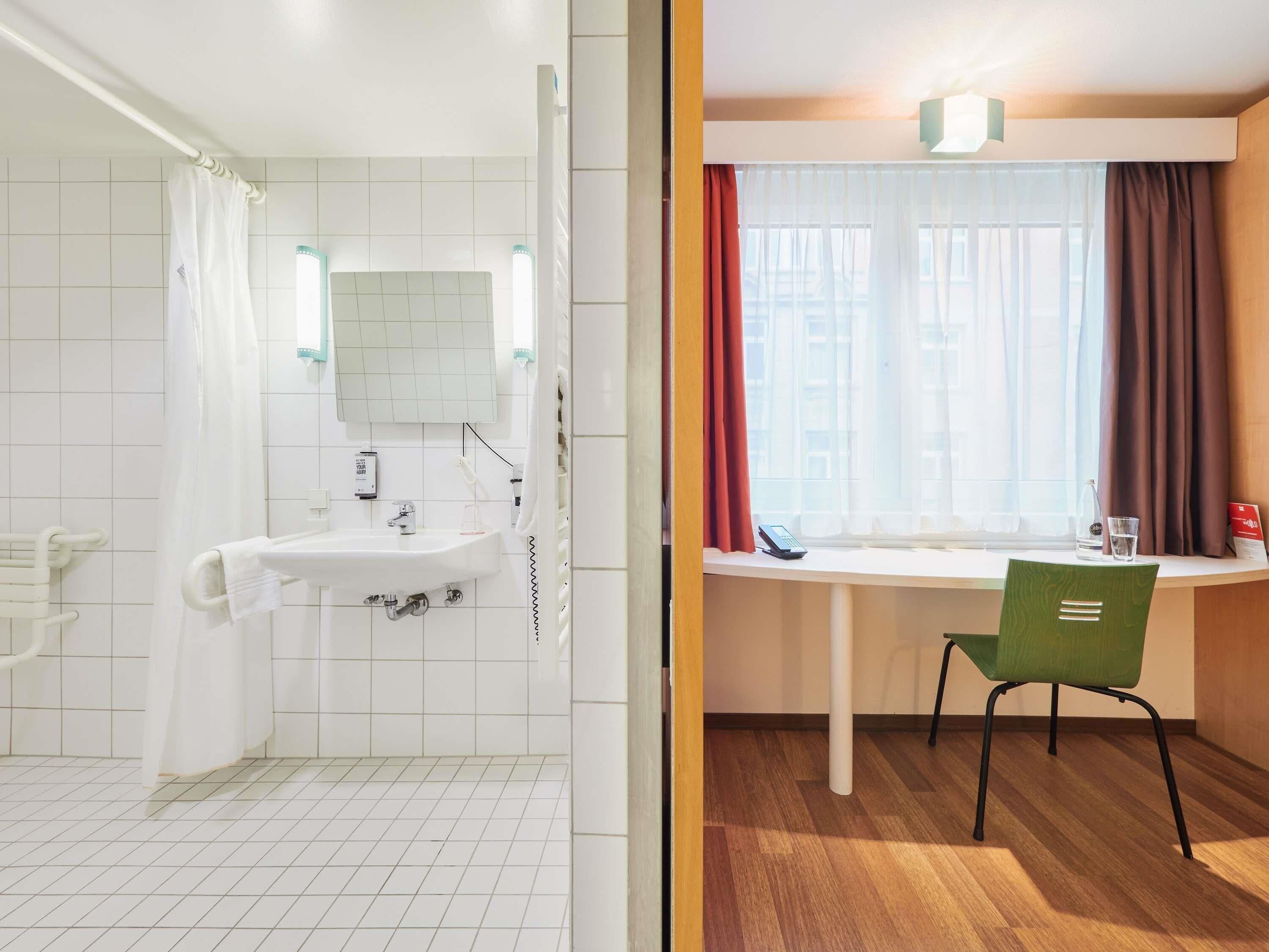 Standard Room, 1 Twin Bed, Accessible | Hypo-allergenic bedding available, desk, laptop workspace