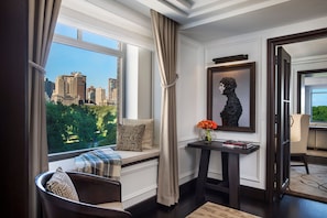 Royal Suite, 2 Bedrooms, Club lounge access, Park View