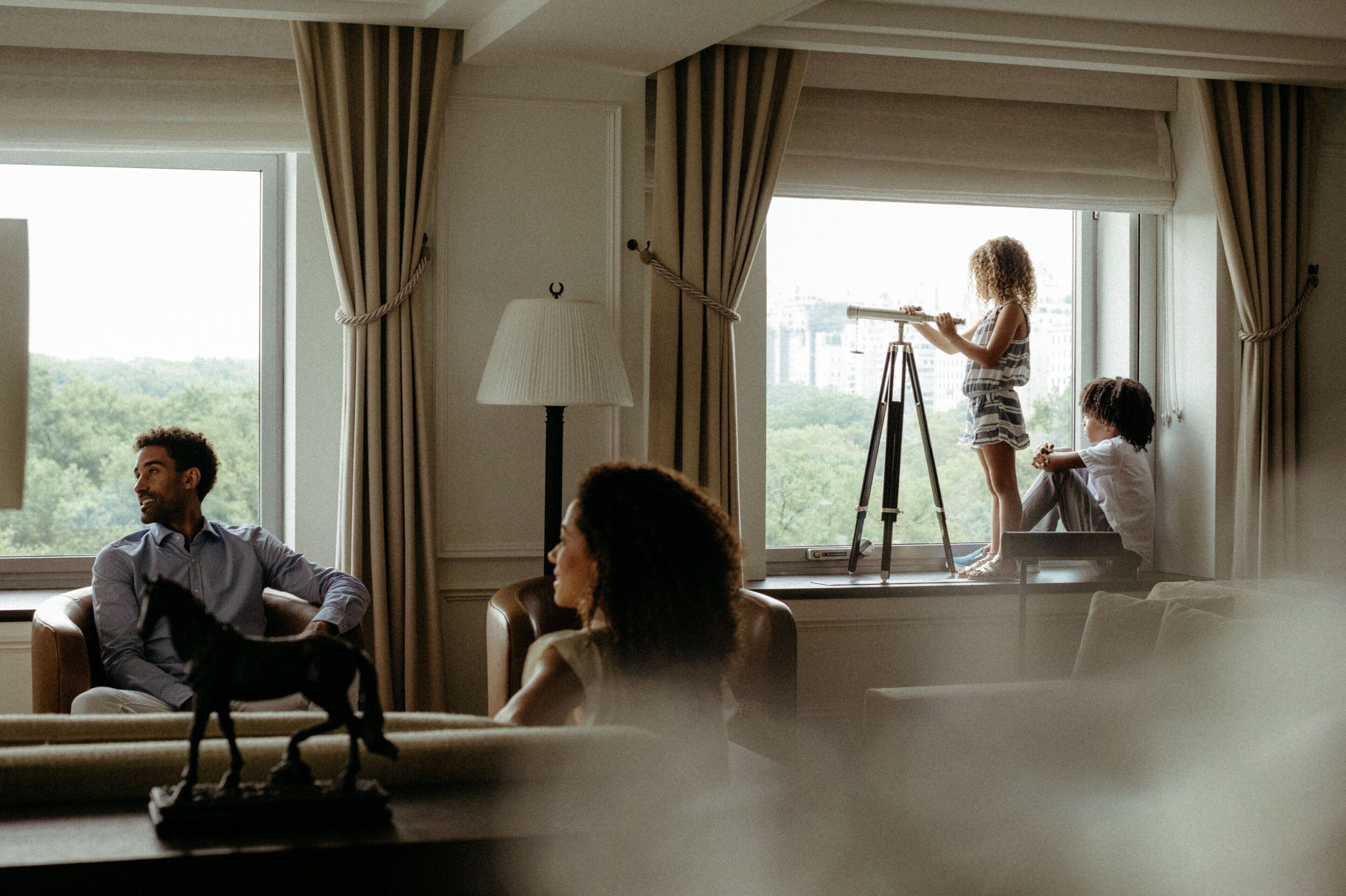 Grand suite, 1 slaapkamer, uitzicht op park | Luxe beddengoed, donzen dekbedden, een minibar, een kluis op de kamer