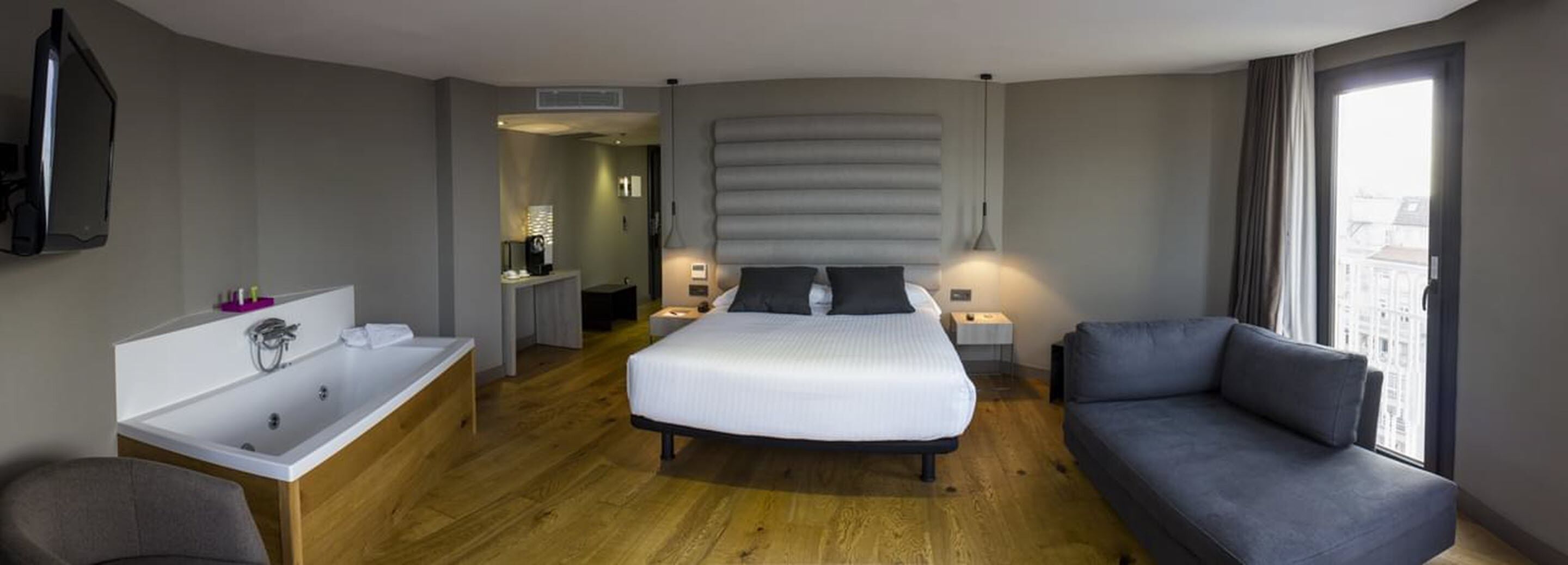 junior suite | minibar, in-room safe, desk, laptop workspace