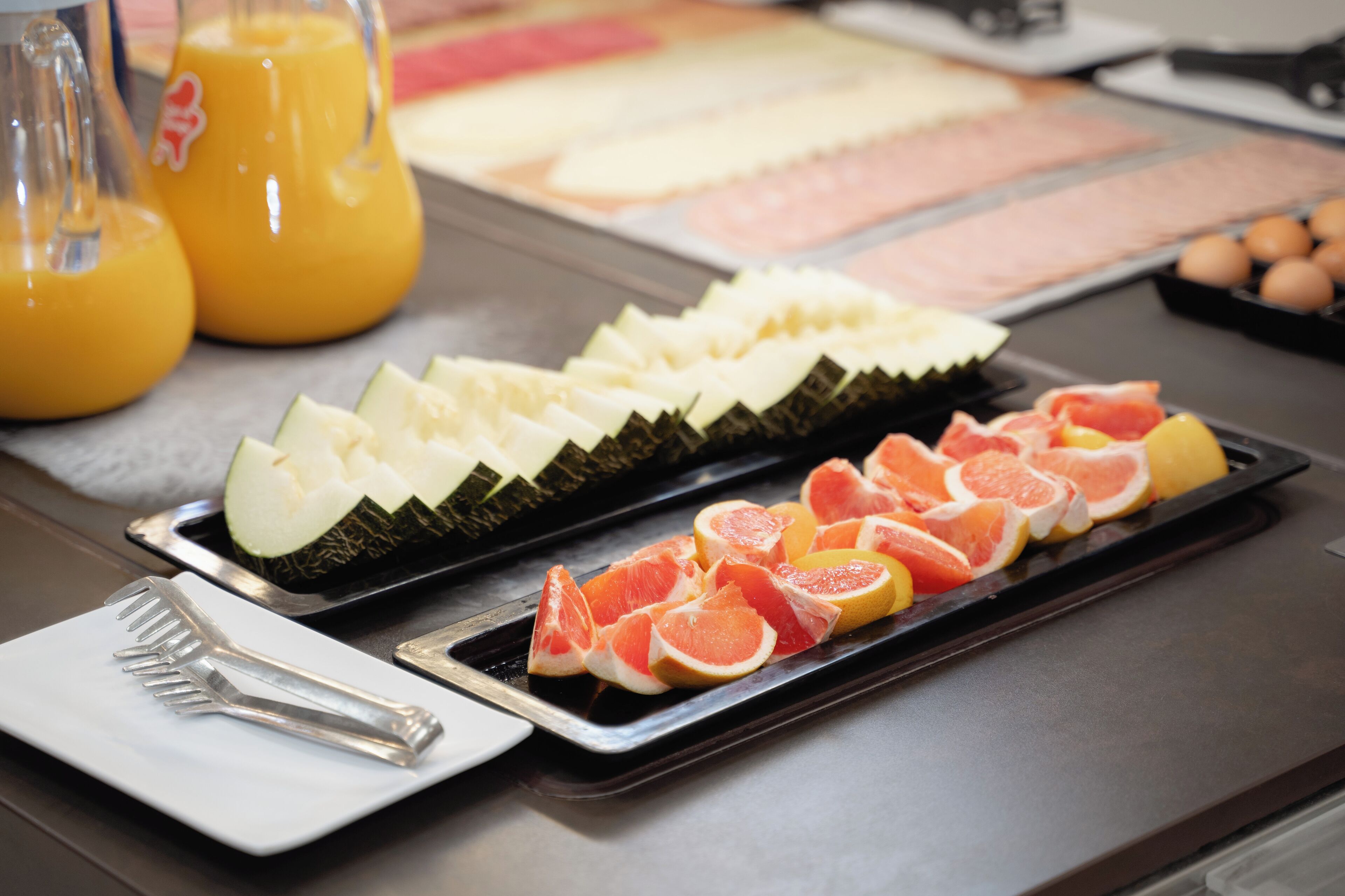 daily buffet breakfast (eur 11 per person)