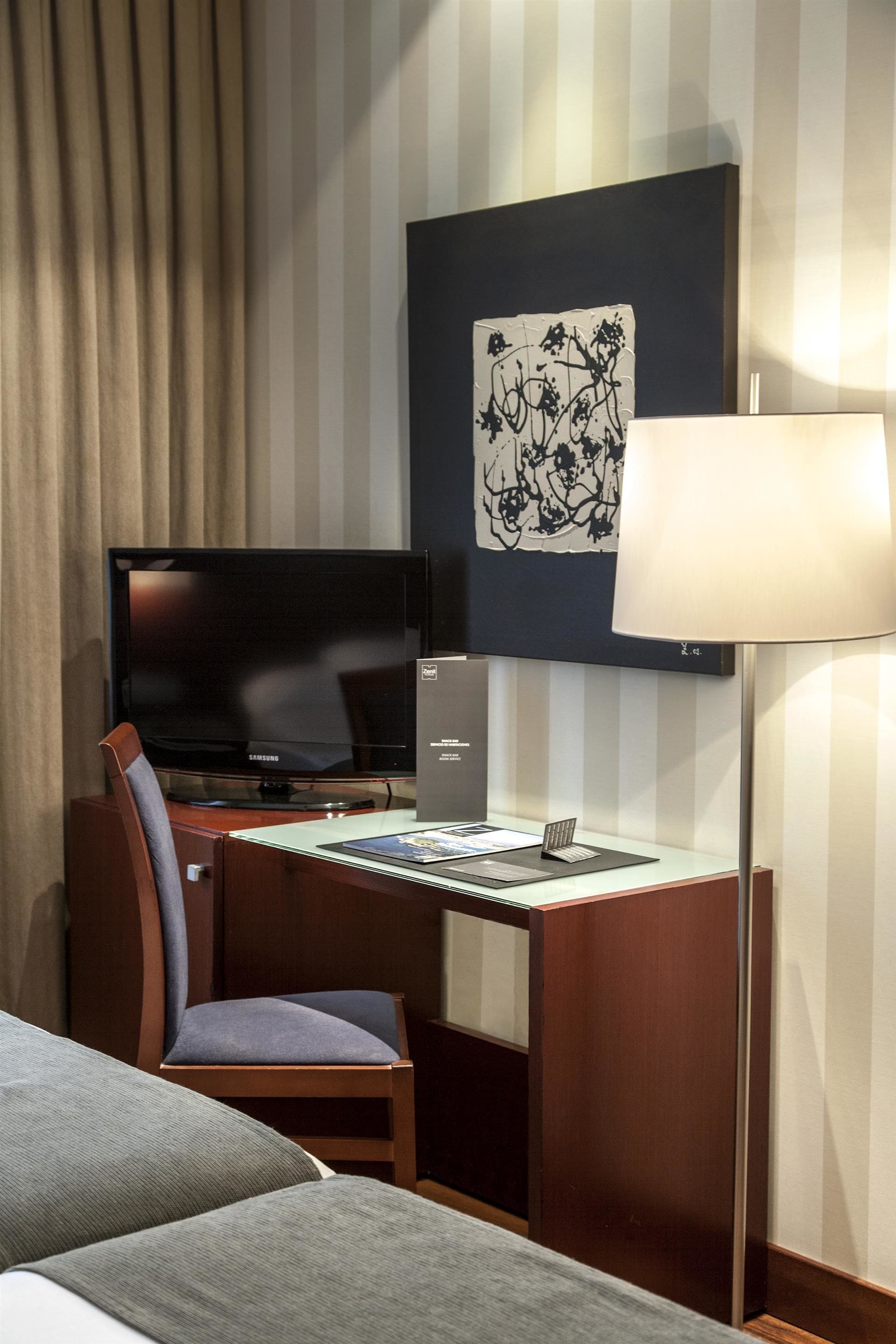 1 bedroom, minibar, in-room safe, desk