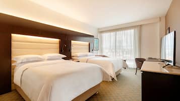 Chambre Club, 2 lits doubles (High Floor) | Literie de qualité supérieure, minibar, coffres-forts dans les chambres
