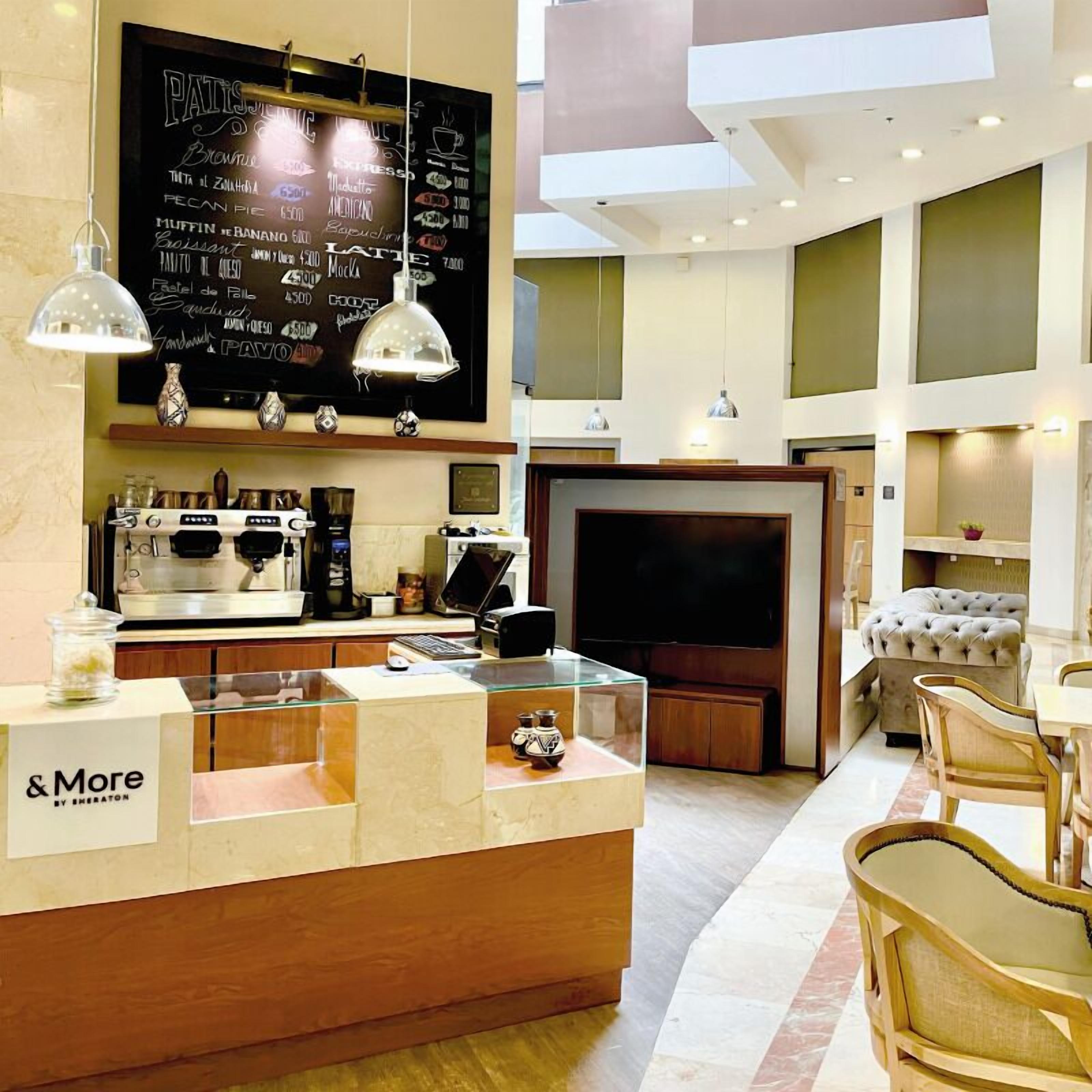 3 restaurants, breakfast, lunch, dinner served; international cuisine