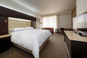 Premium bedding, down comforters, minibar, in-room safe - Sheraton Bogota Hotel (Bogotá)