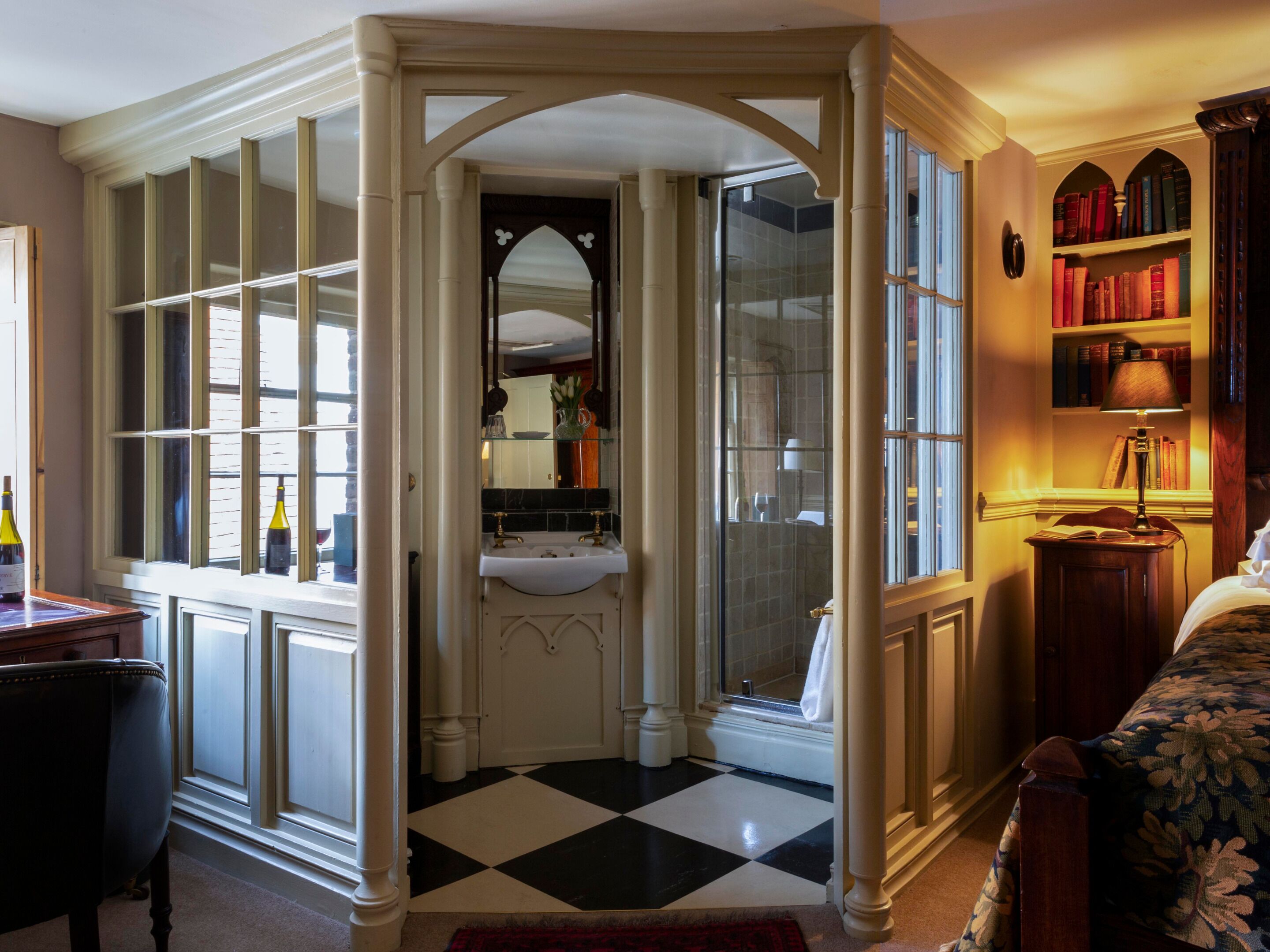 俱乐部单人房, 1 张单人床 | 浴室 | 名牌洗护用品、吹风机、浴袍、拖鞋