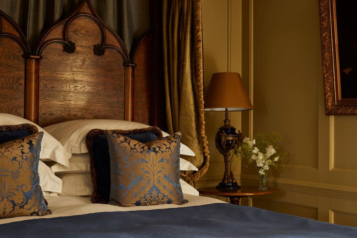 디럭스룸, 킹사이즈침대 1개 | 고급 침구, 미니바, 객실 내 금고, 각각 다른 스타일의 인테리어