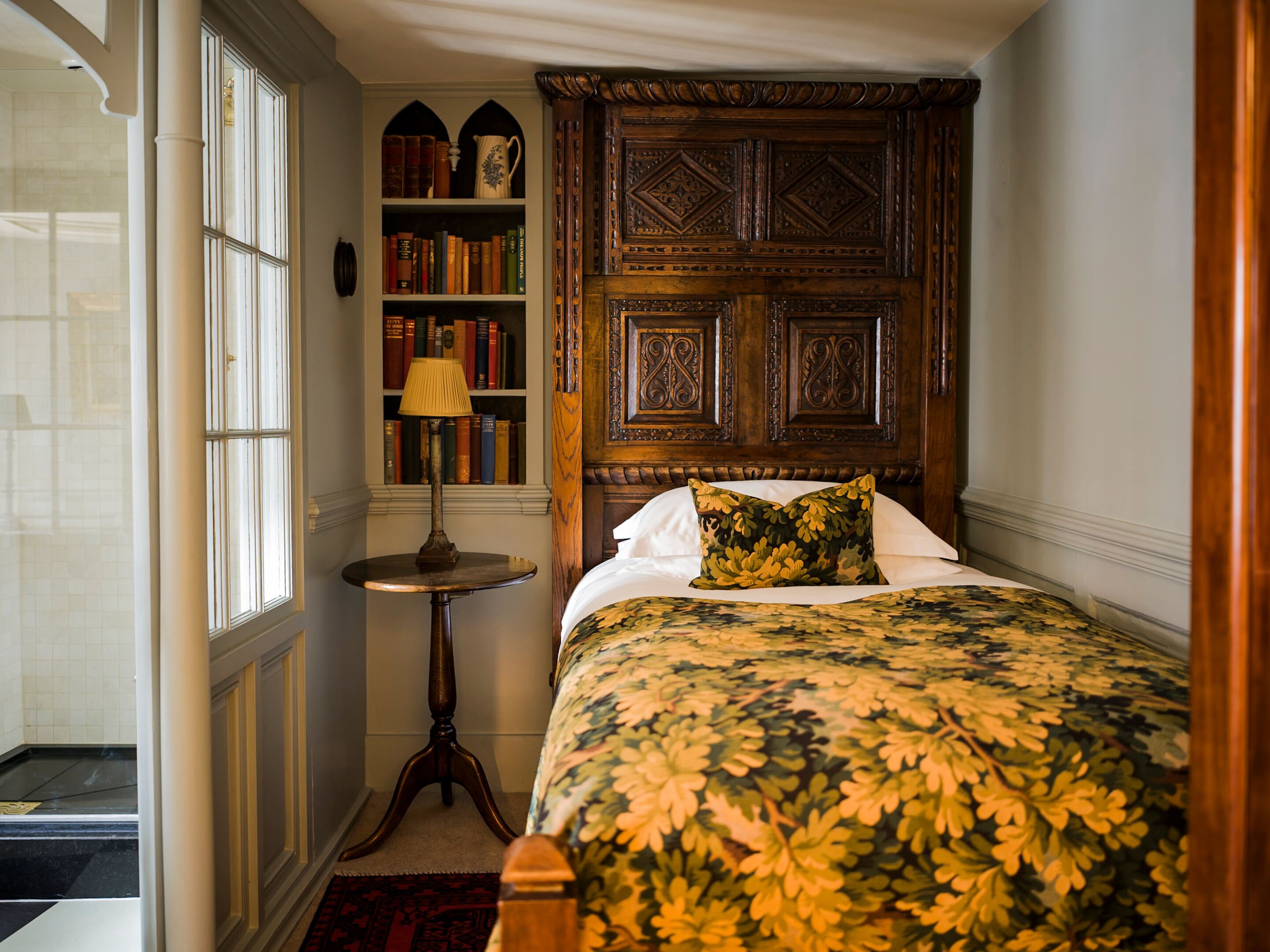 클럽 싱글룸, 싱글침대 1개 | 욕실 | 고급 세면용품, 헤어드라이어, 목욕가운, 슬리퍼