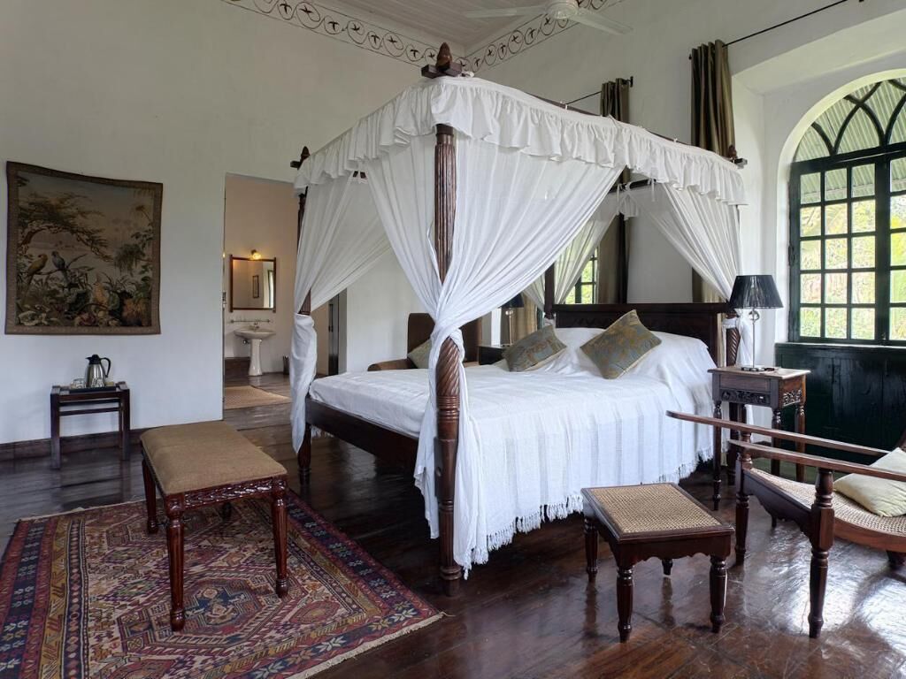 高級寢具、羽絨被、客房內 保險箱、獨特裝潢