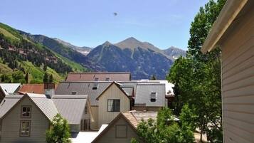 Vue sur les montagnes