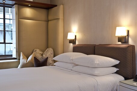 City Club Hotel - Image 36