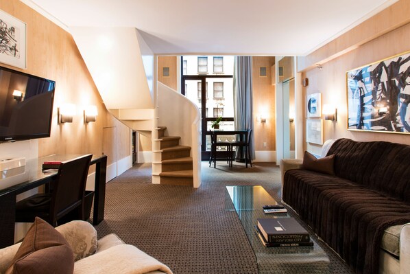 Duplex, 1 King Bed | 1 bedroom, Frette Italian sheets, premium bedding, down comforters