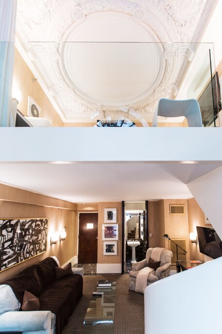 City Club Hotel - Image 23