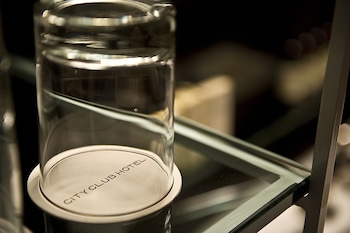 Standard Room, 1 Double Bed | Bathroom | Shower, designer toiletries, hair dryer, bathrobes at City Club Hotel