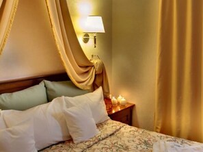 1 bedroom, hypo-allergenic bedding, minibar, in-room safe