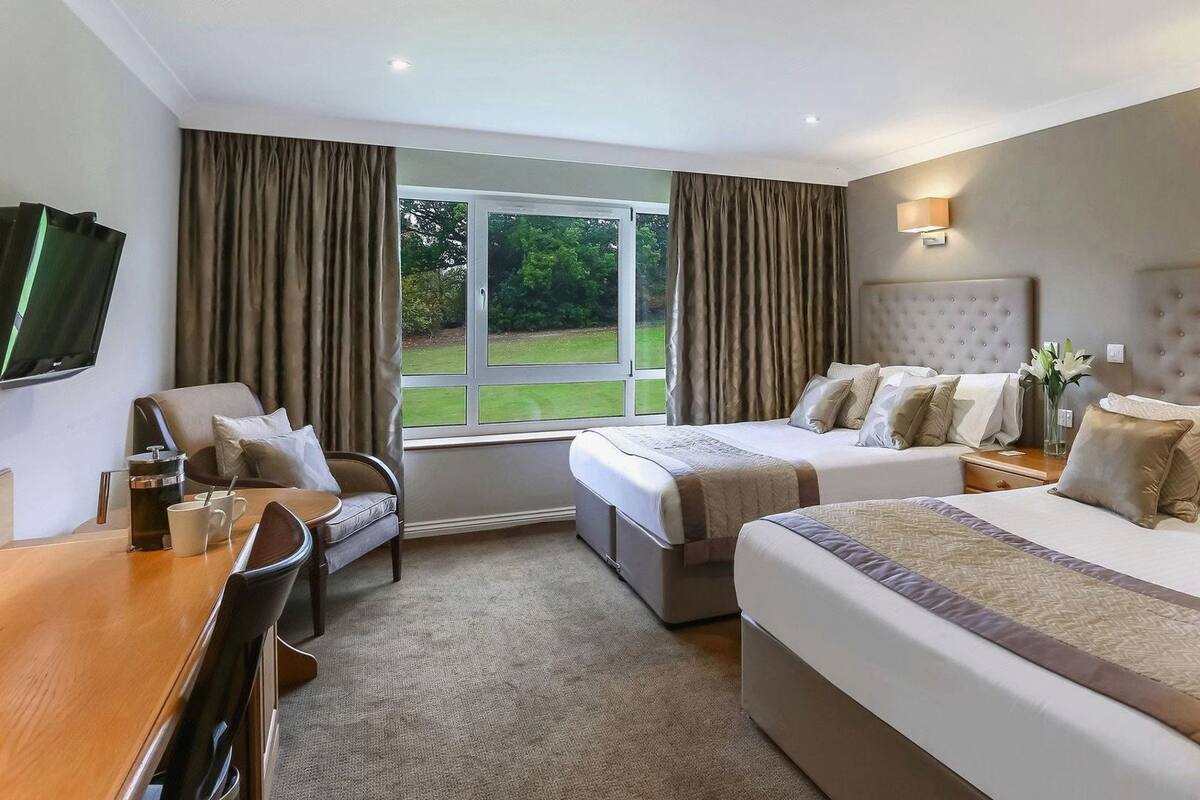 In-room safe, desk, iron/ironing board (on request), free WiFi