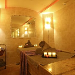 Salas para tratamentos a dois, banho turco/hammam, tratamentos corporais