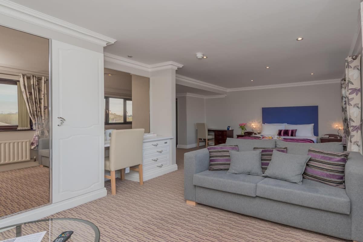 Desk, blackout curtains, iron/ironing board, free WiFi