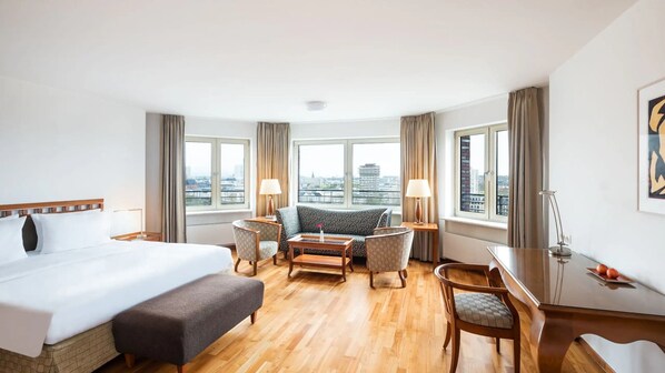 1 chambre, matelas mémoire de forme, coffres-forts dans les chambres