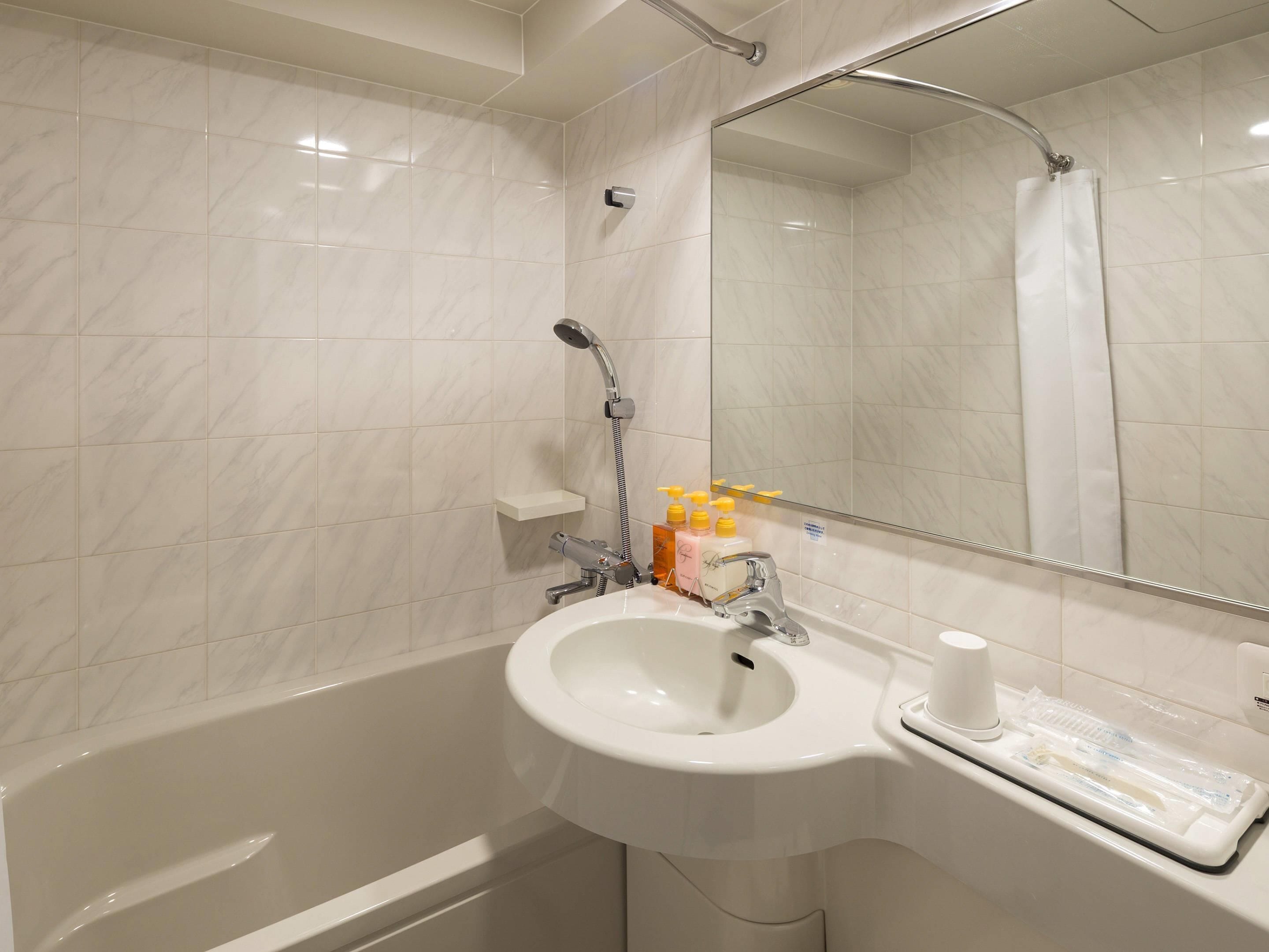 Quarto casal standard, para não fumantes | 1 quarto, escrivaninha, cortinas blackout, quartos à prova de som