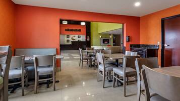 Free daily self-serve breakfast