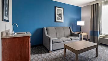 Suite, 1 King Bed, Accessible, Non Smoking (Upgrade) | Desk, laptop workspace, soundproofing, iron/ironing board
