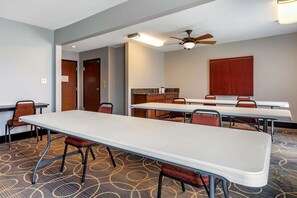 Meeting facility - Comfort Inn & Suites Mansfield (Mansfield)