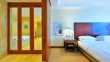 Premium bedding, in-room safe, desk, blackout curtains