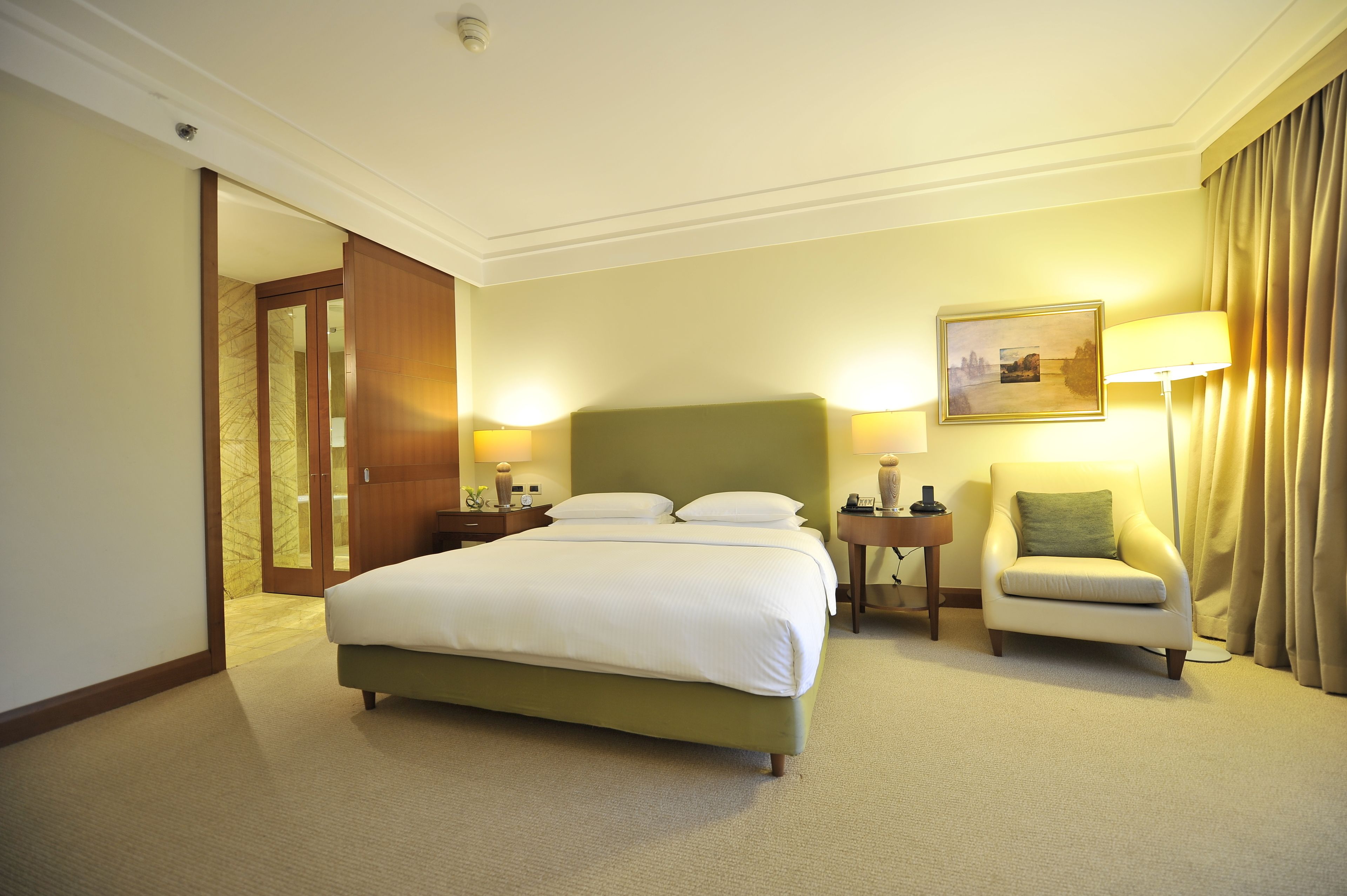 premium bedding, in-room safe, desk, blackout curtains